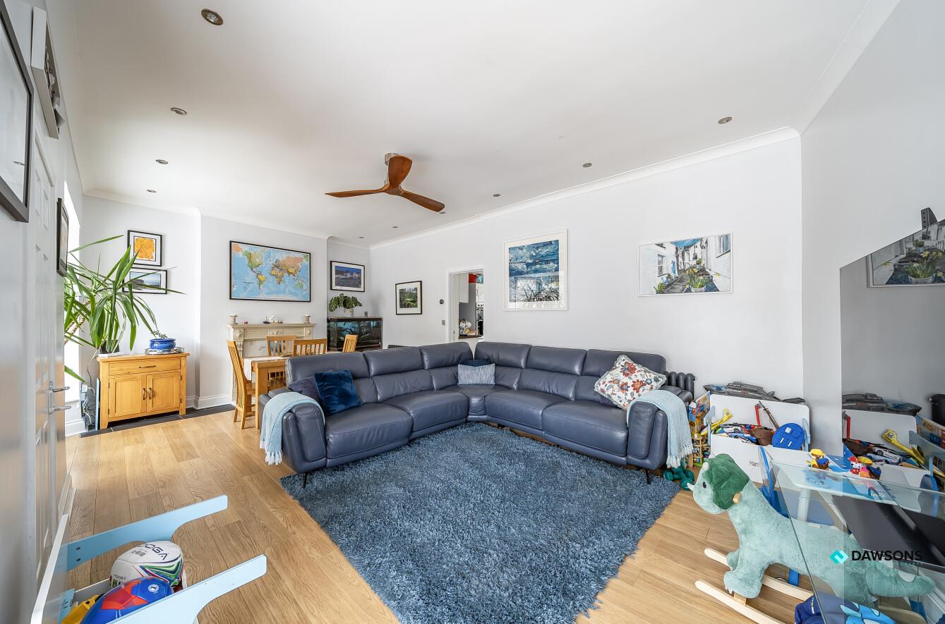 Myrtle Terrace, Mumbles, Swansea, SA3 4DT